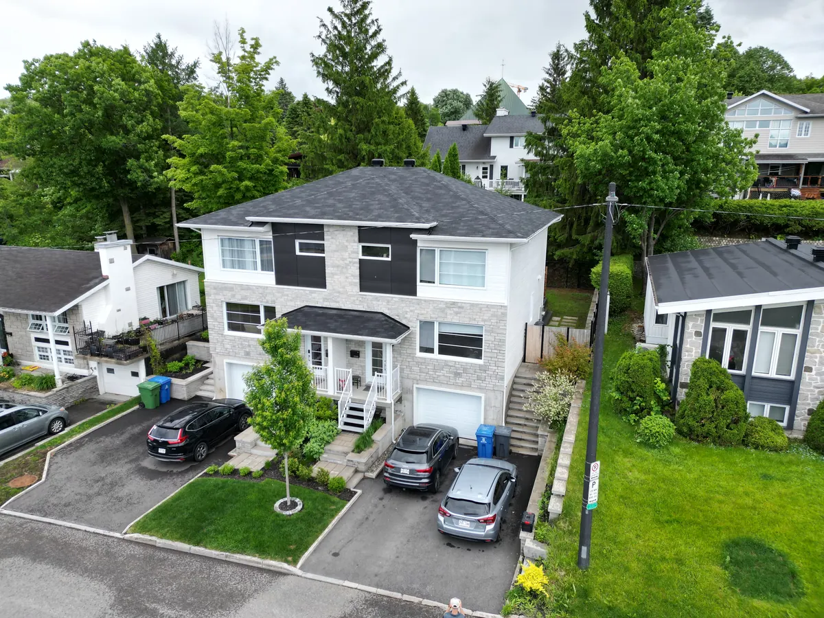 Immeuble de copropriété au 2565 et 2569, rue Desandrouins, Québec