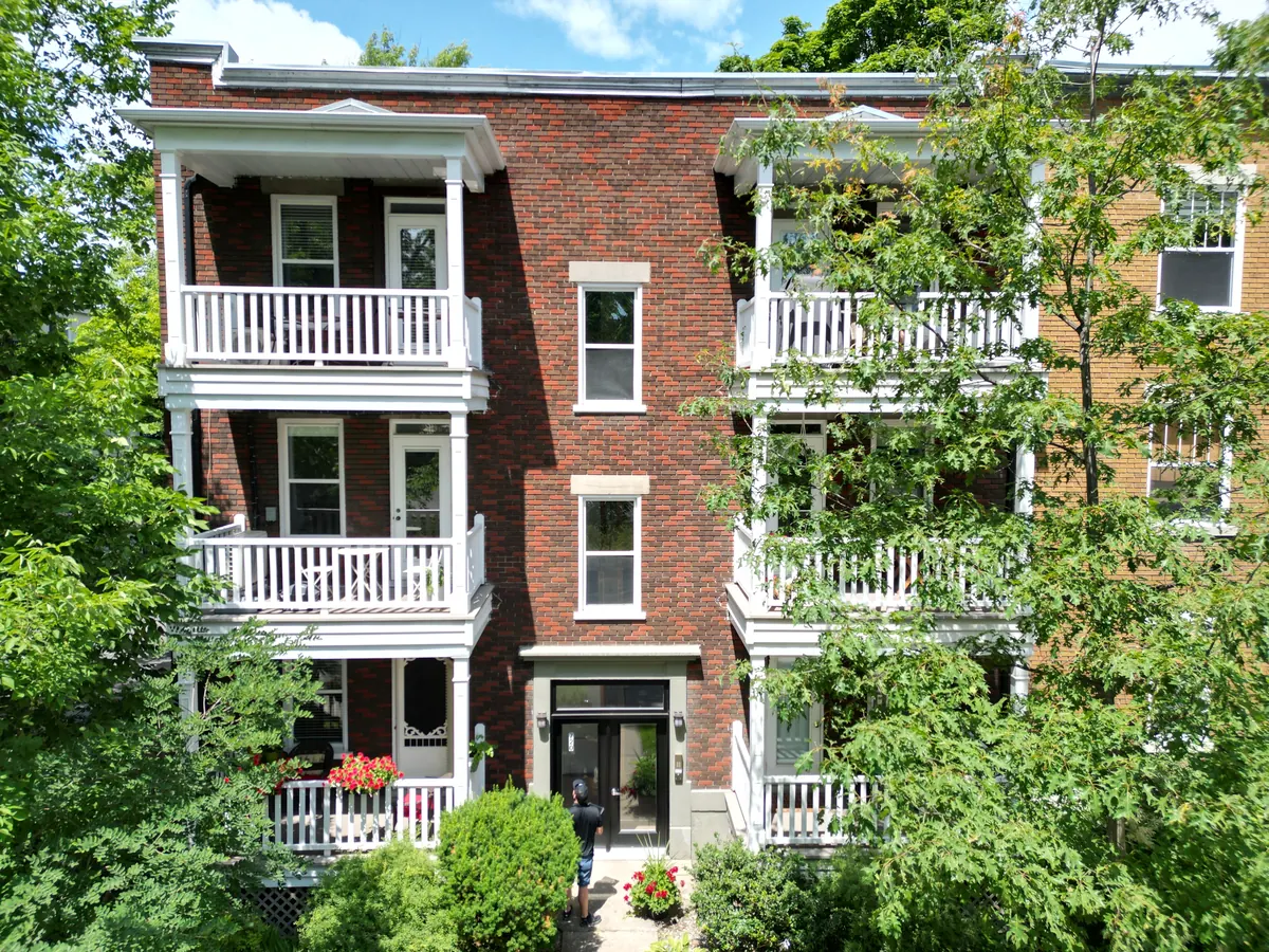 Immeuble de copropriété au 720, rue Père-Marquette, Québec